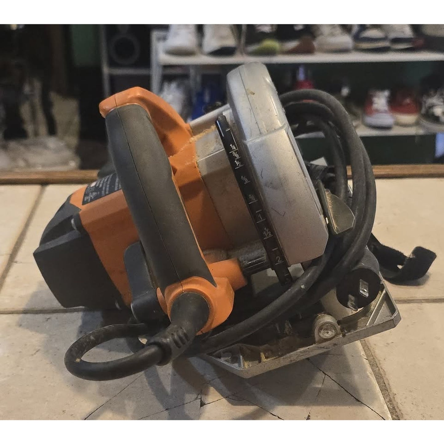 Ridgid 7-1/4" Corded Circular Saw / R32021 /