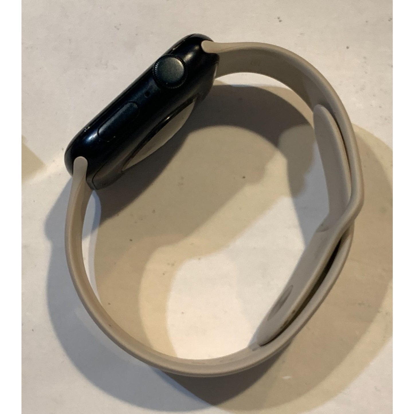 Apple Watch SE (2nd Gen) 44mm Starlight Aluminum GPS Smartwatch