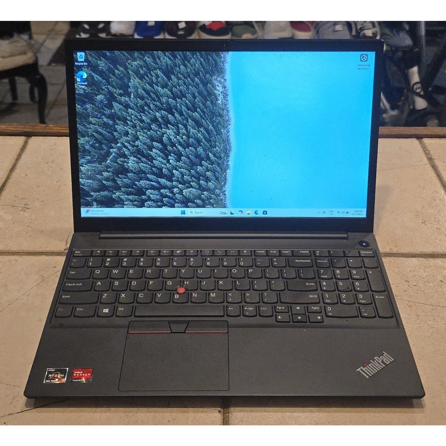 15.6"Lenovo ThinkPad E15 Gen 2 AMD Ryzen 3 4300U 2.70GHz RAM 8GB SSD 256GB