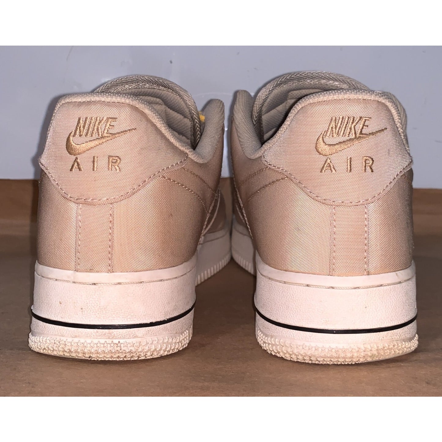 Nike Air Force 1 '07 LV8 Men's Size 10 Moving Company Beige Shoes DV0794-100