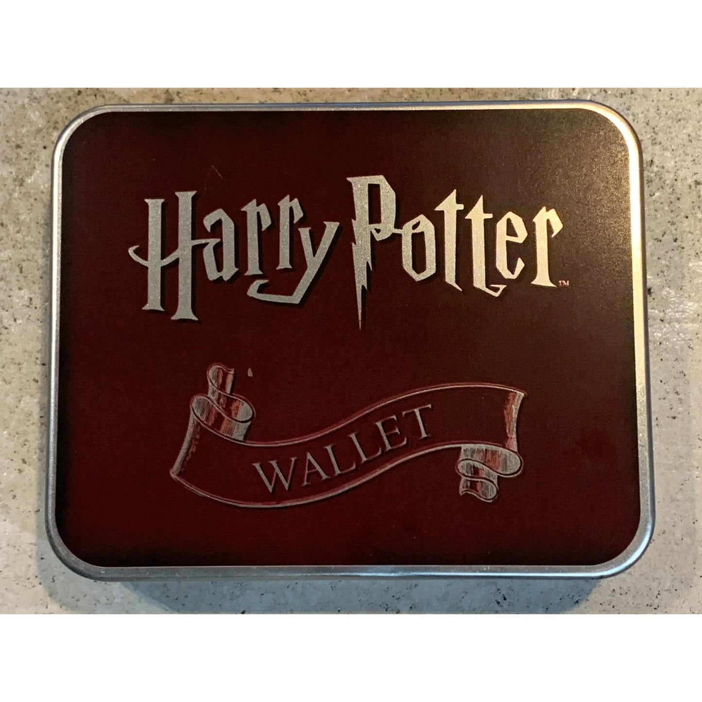 New Harry Potter Wizarding World Bi-Fold Wallet - Limited Edition Tin Box