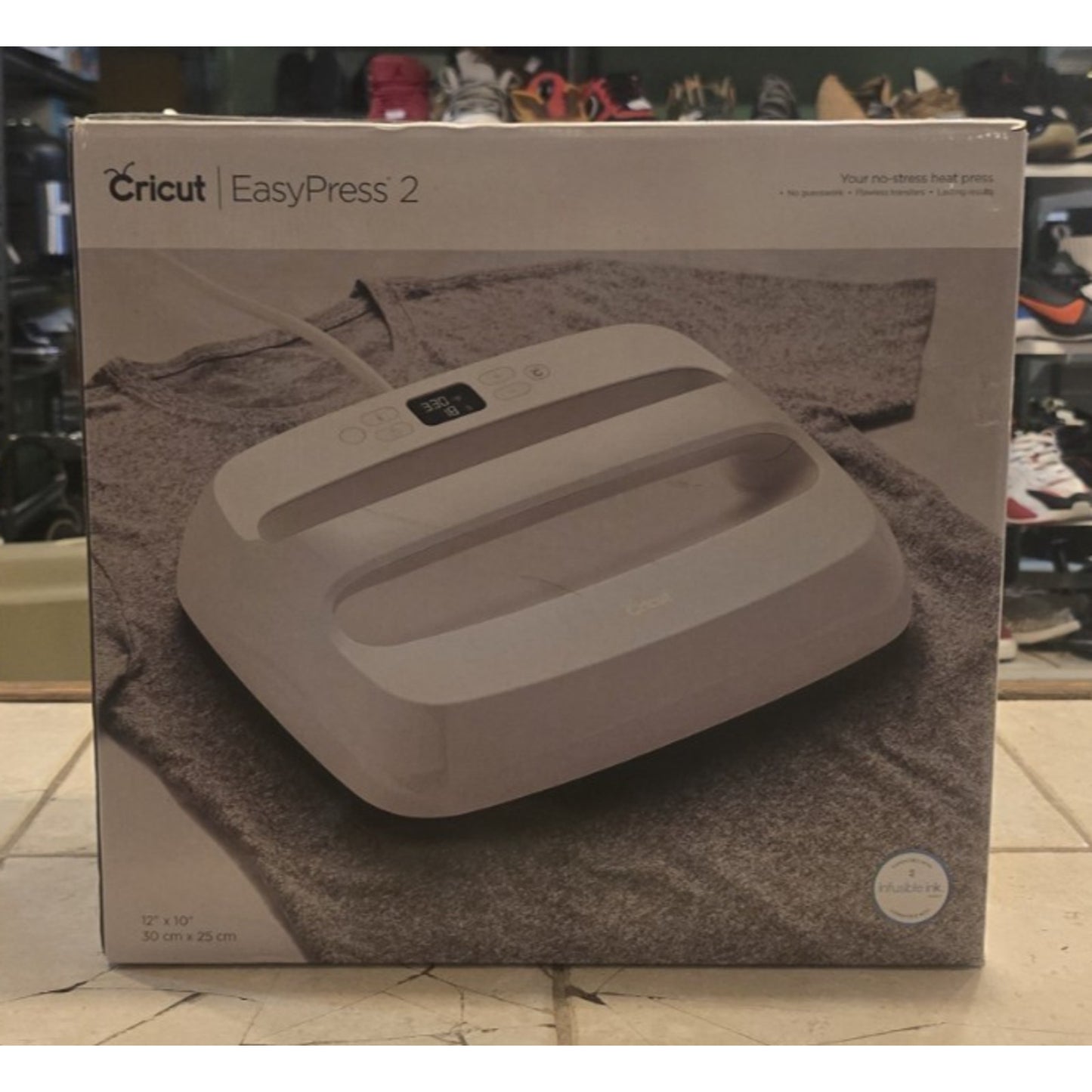 Cricut Easy Press 2 Heat Press Machine 9x9 Inch w/ Base