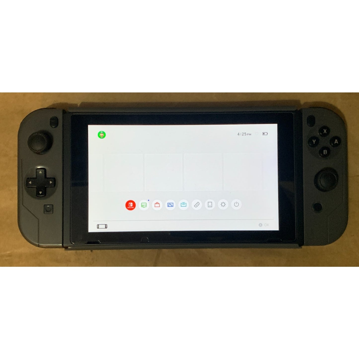 Nintendo Switch (HAC-001-01) With Grey Joycon & Dock