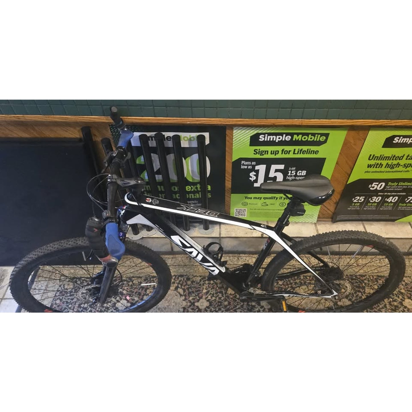 Sava Deck Mountain Bikes / 27.5" Wheels / 19" Frame / 27-Speed /