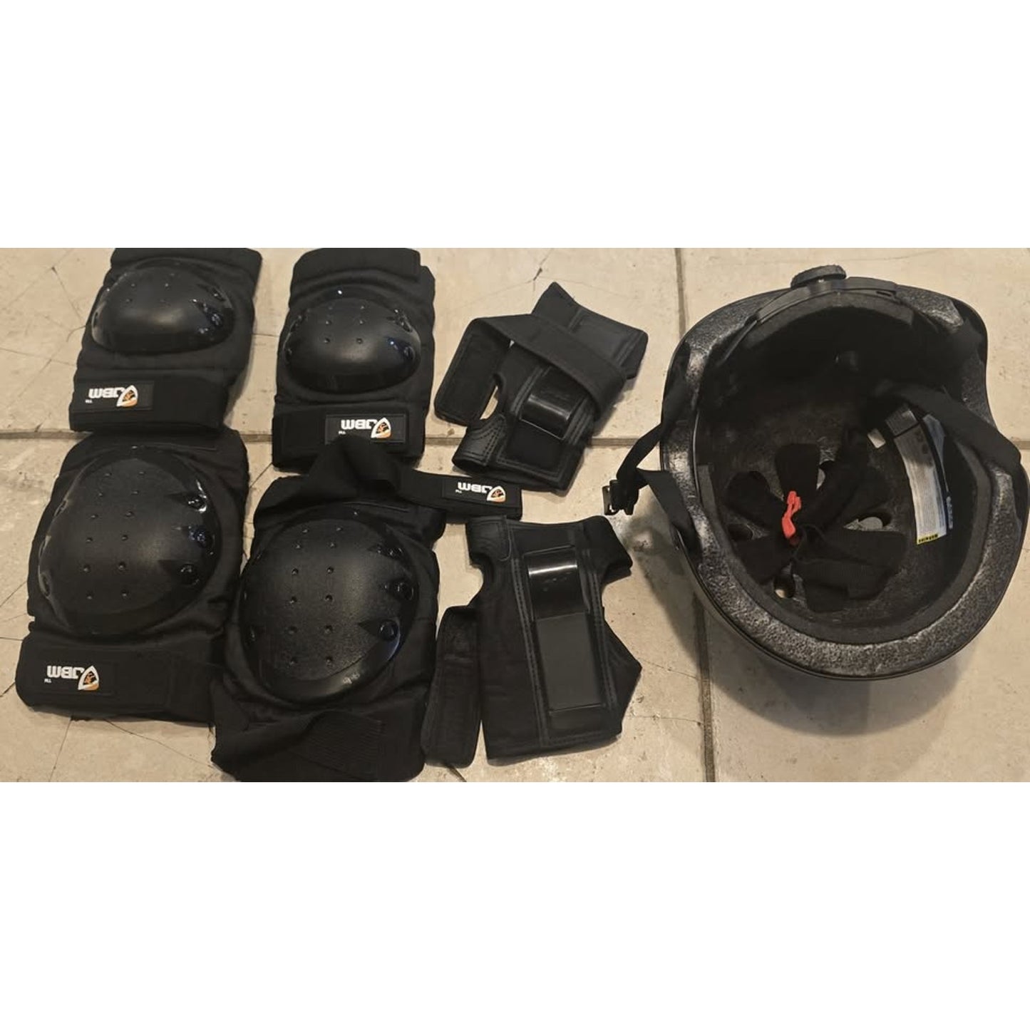 Sporting Helmet & Pads