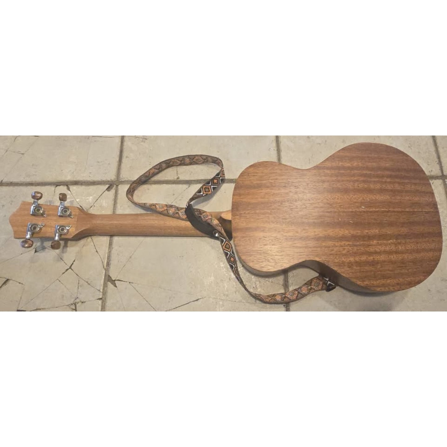 Donner DUT-1 26" Tenor Ukulele