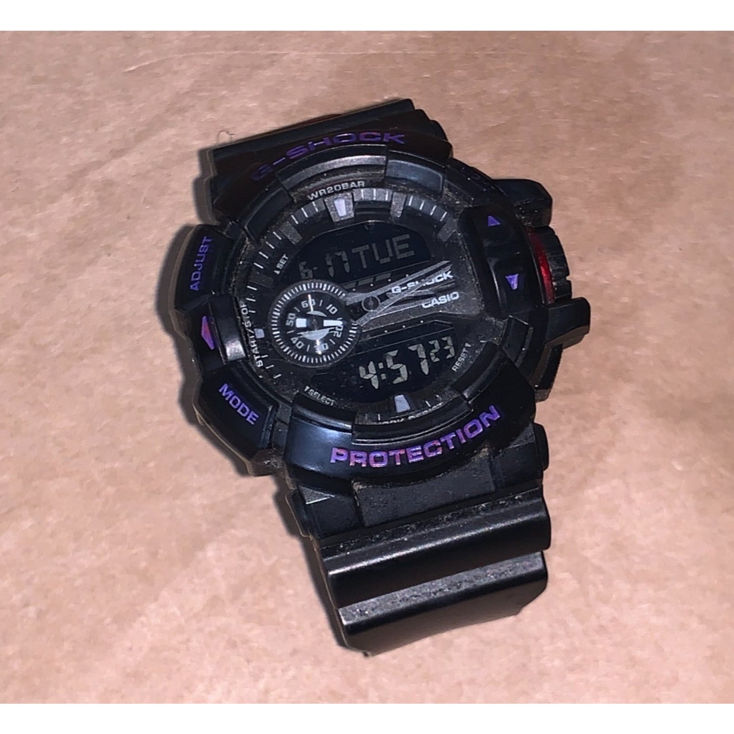 Casio Men's G-Shock Black Red Super Illuminator Analog Digital Watch GA400HR-1A