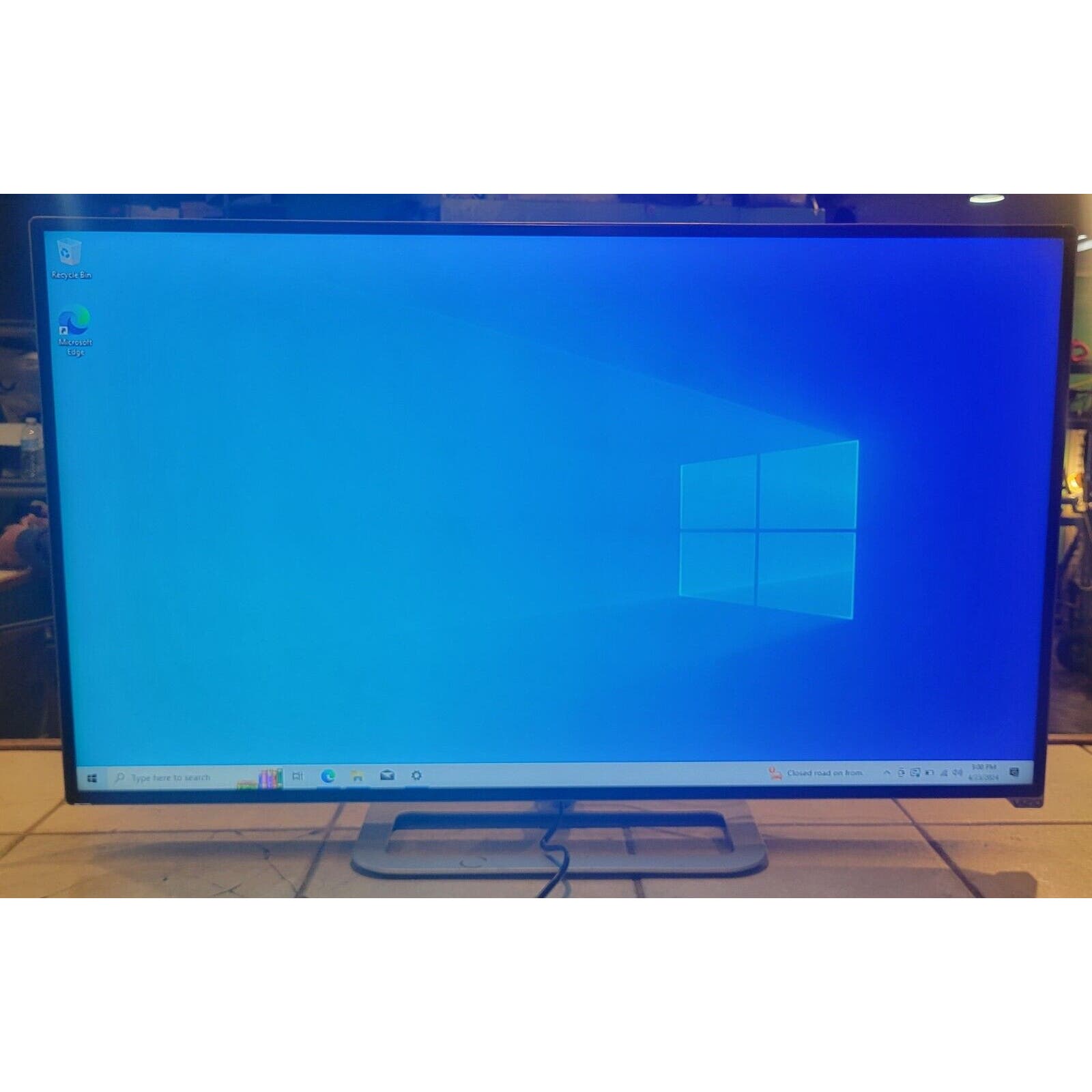 Vizio M422iB1 42in LED HD Smart TV Wolfpack Trading