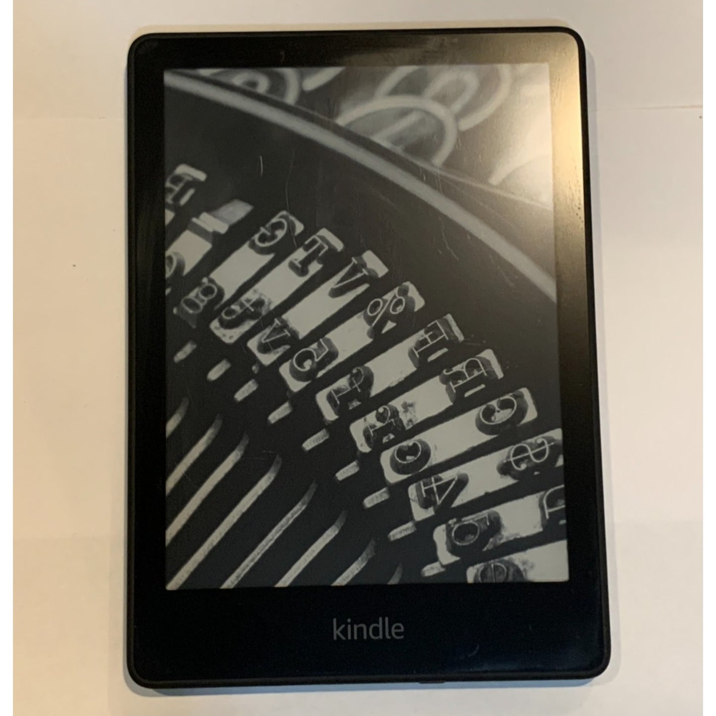 Amazon Kindle Paperwhite 11th Gen E Reader M2L3EK 16GB
