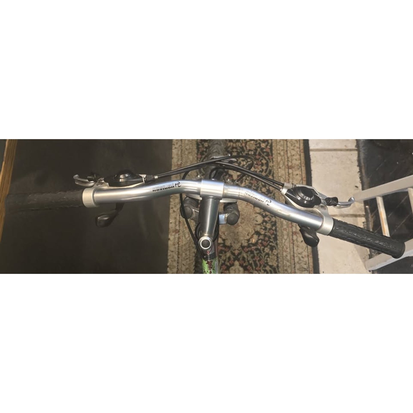 Pacific Timber Trail Mouuntian Bike / 26" Wheel / 17" Frame / 21-Speed /