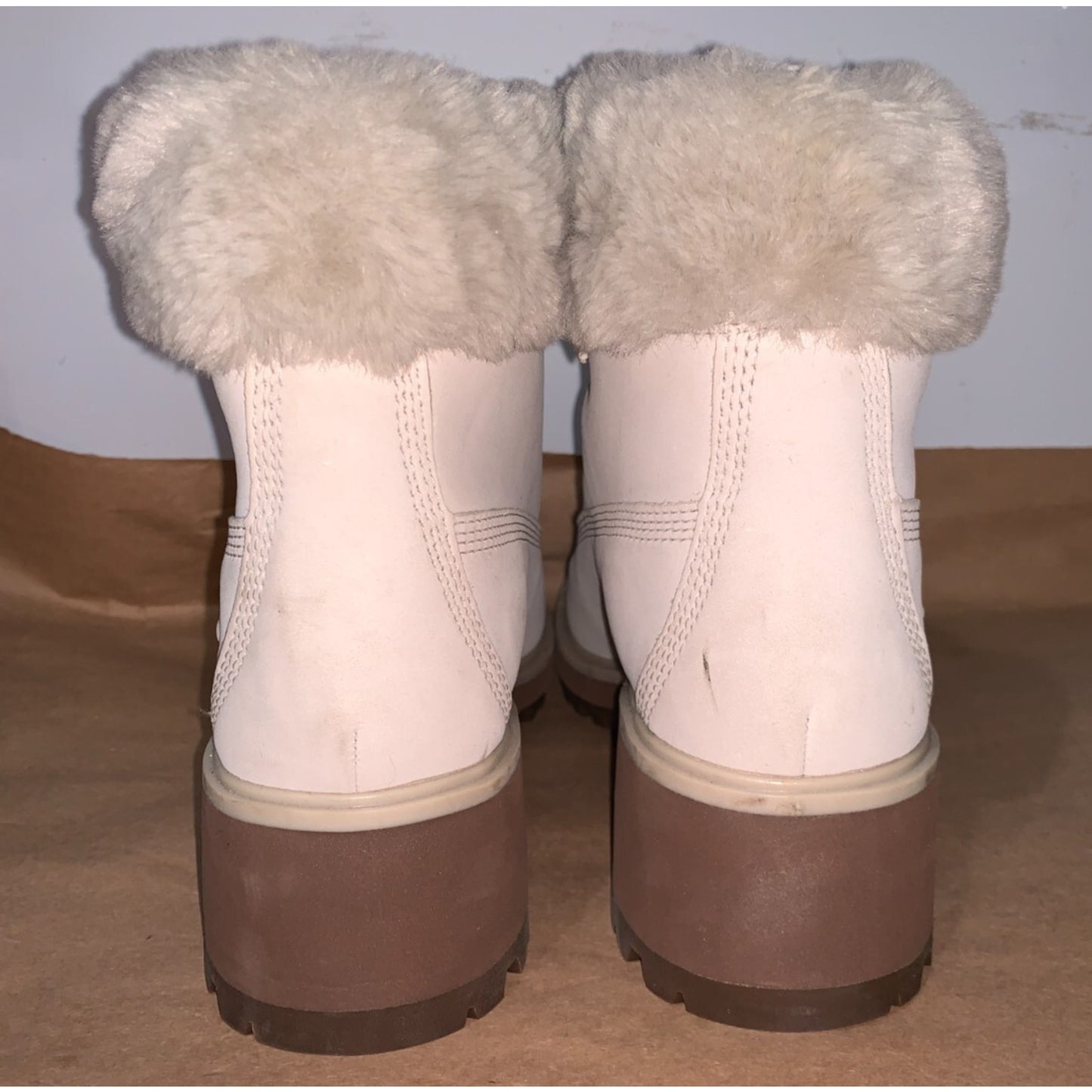 Timberland Women Boots KINSLEY Waterproof Leather Bootie US 8 Cream