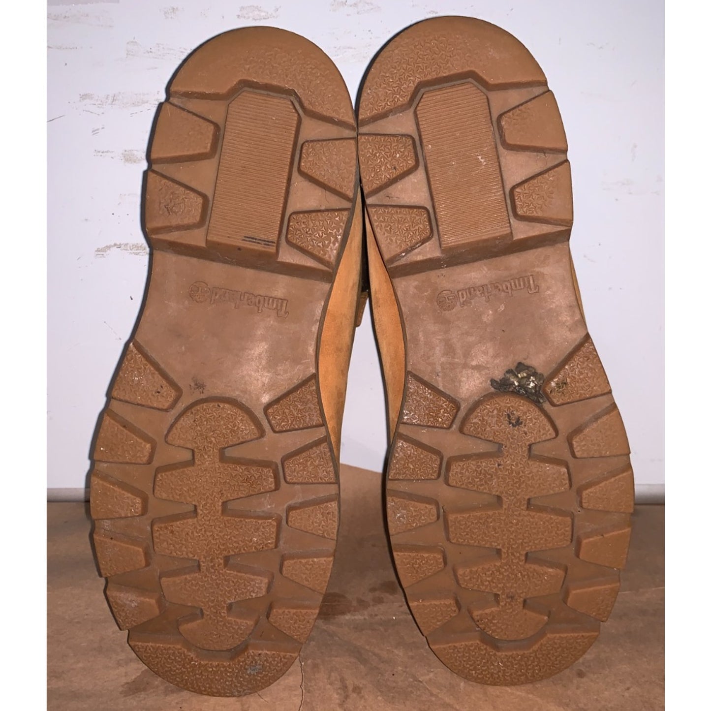 Size 12 Classic 6 Inch Waterproof Round Toe Lace Up Boots