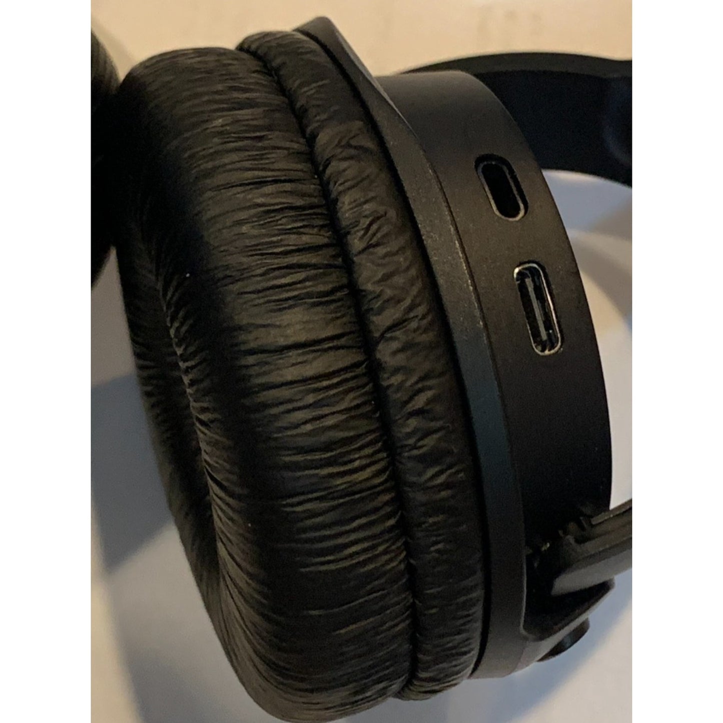 JBL Tune 520BT Wireless Bluetooth Headphones Black