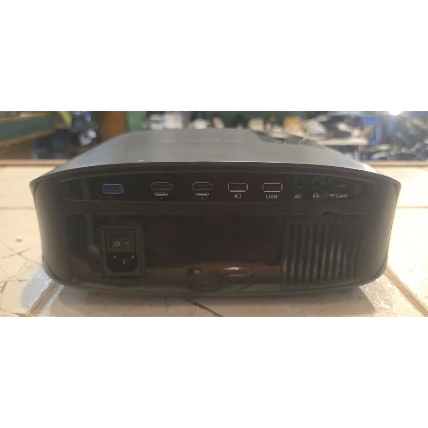 Vankyo Leisure 510W HD Movie Screen Mirroring Projector