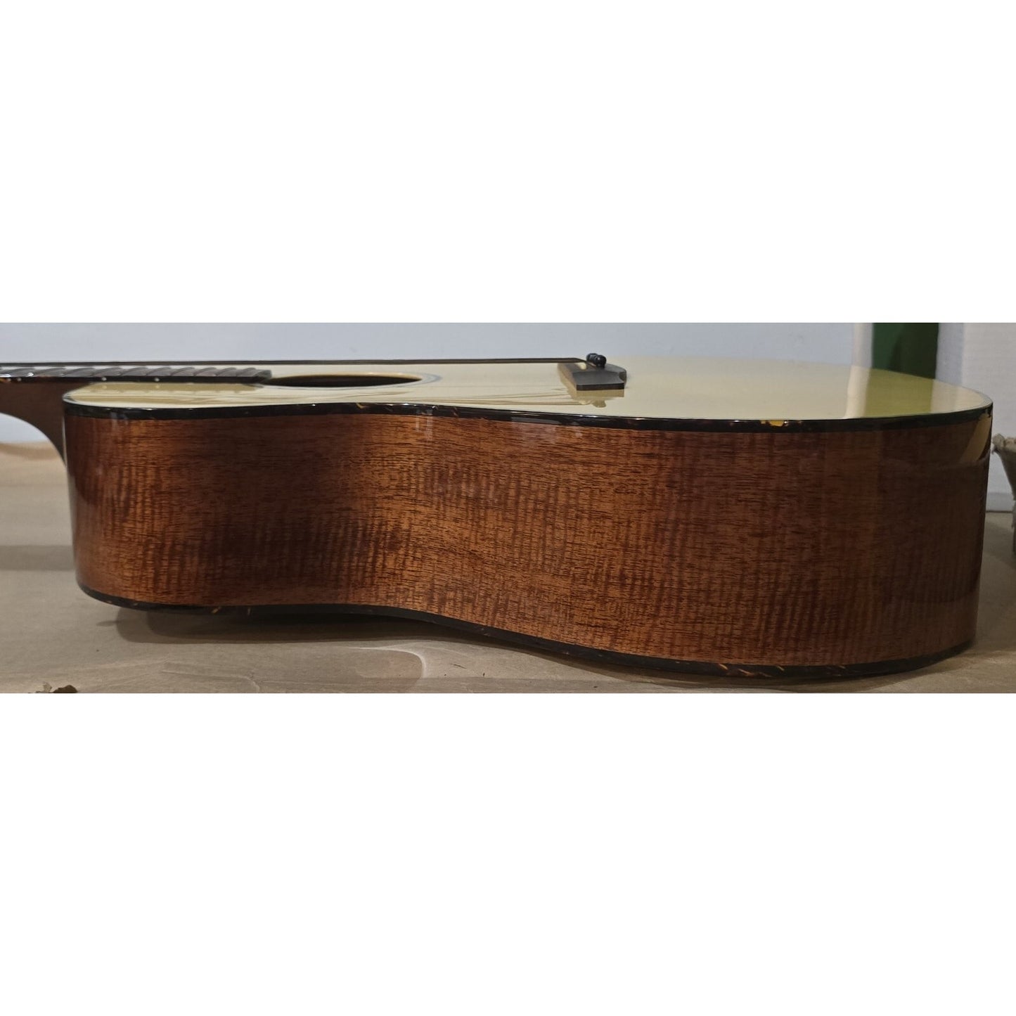Fender GA-43S RARE Natural Gloss 100% Solid Spruce & Mahogany OM Model w/ Case