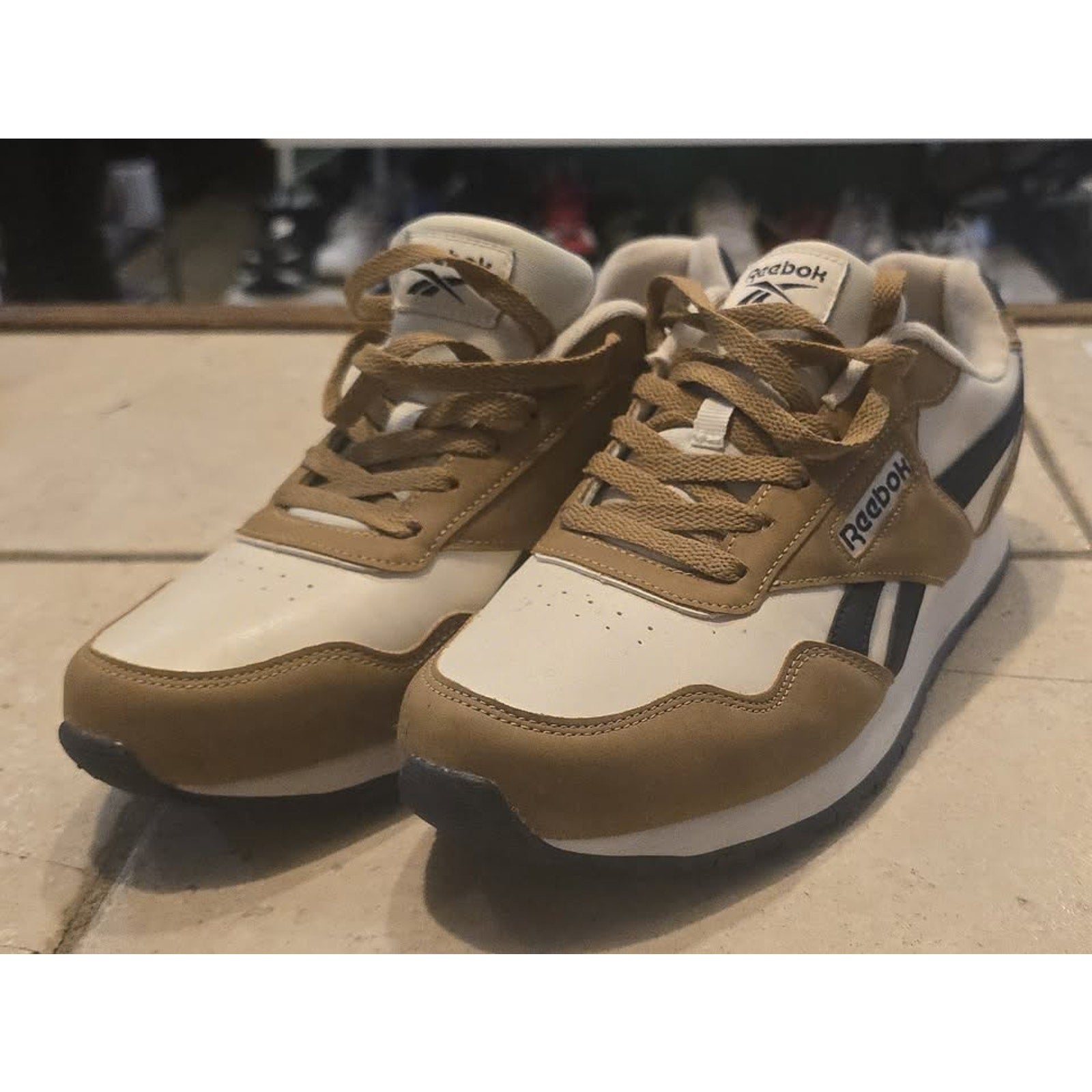 Beige Reebok Men's Boots Reebok Classic Leather Mid Gtx Thin