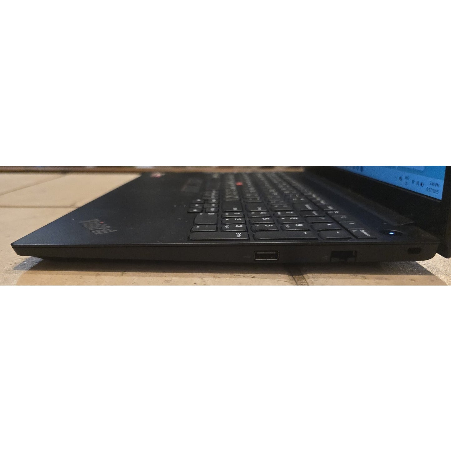 15.6"Lenovo ThinkPad E15 Gen 2 AMD Ryzen 3 4300U 2.70GHz RAM 8GB SSD 256GB