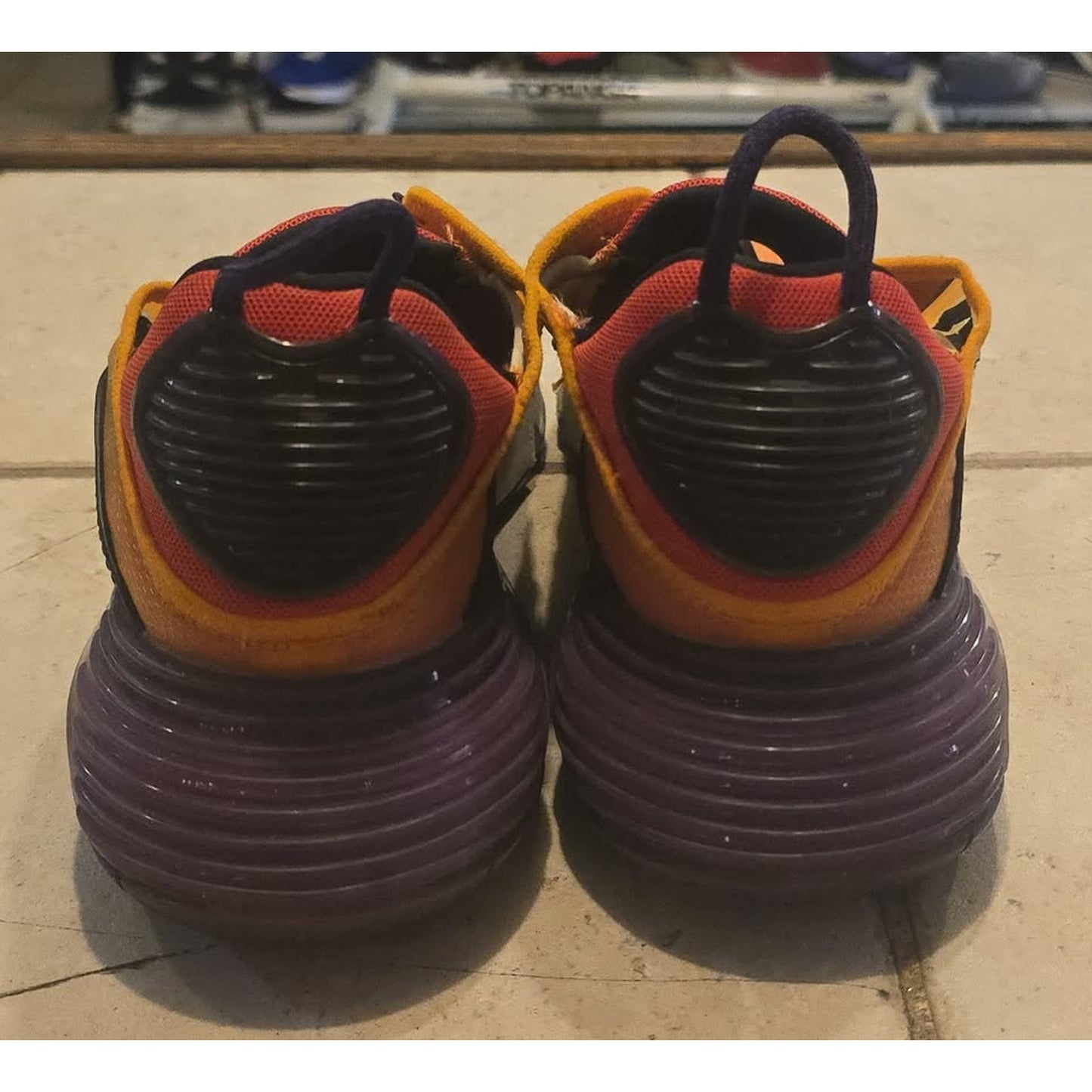 Nike Air Max 2090 Magma Orange / 9.5M / BV9977-800 /