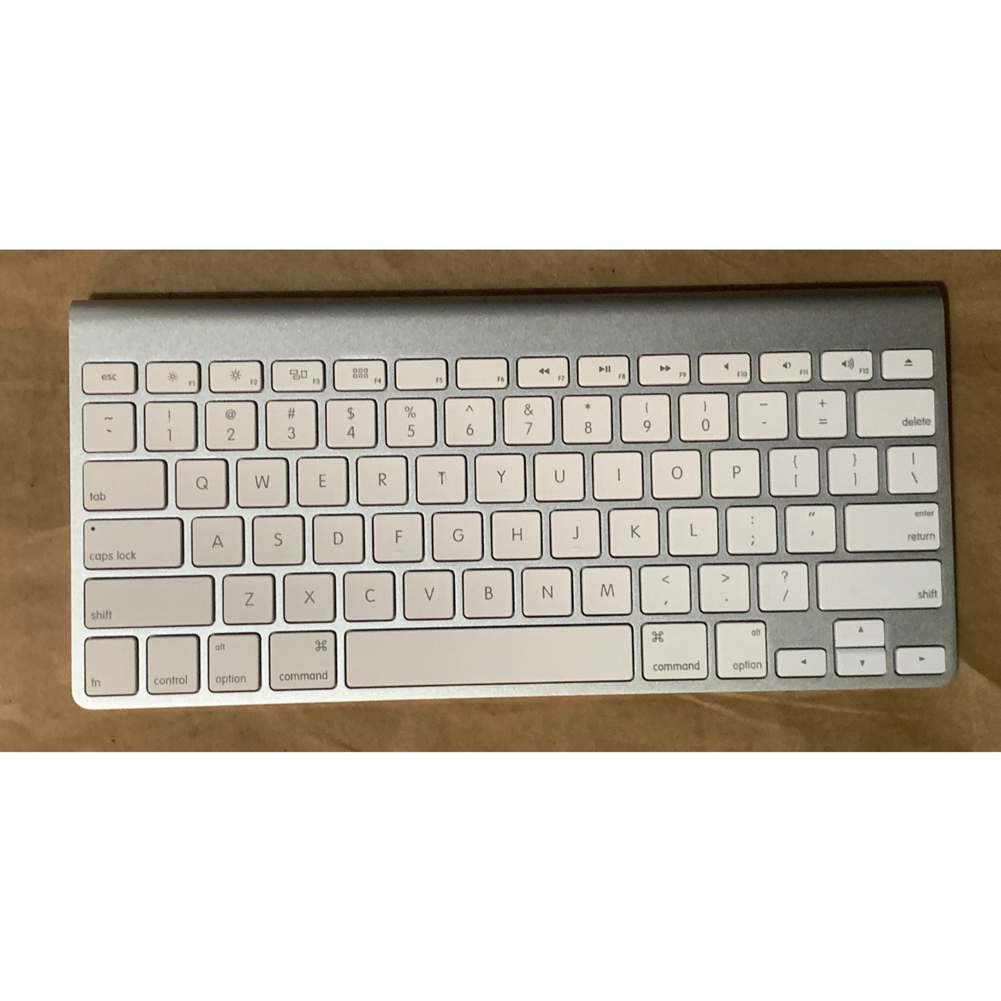 Apple A1314 Bluetooth Wireless Magic Keyboard