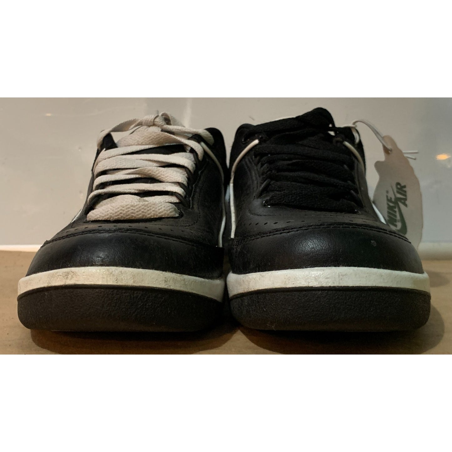 Nike Air Jordan 2 Retro Low Black And Gold Basketball Shoes - Women’s Size 9