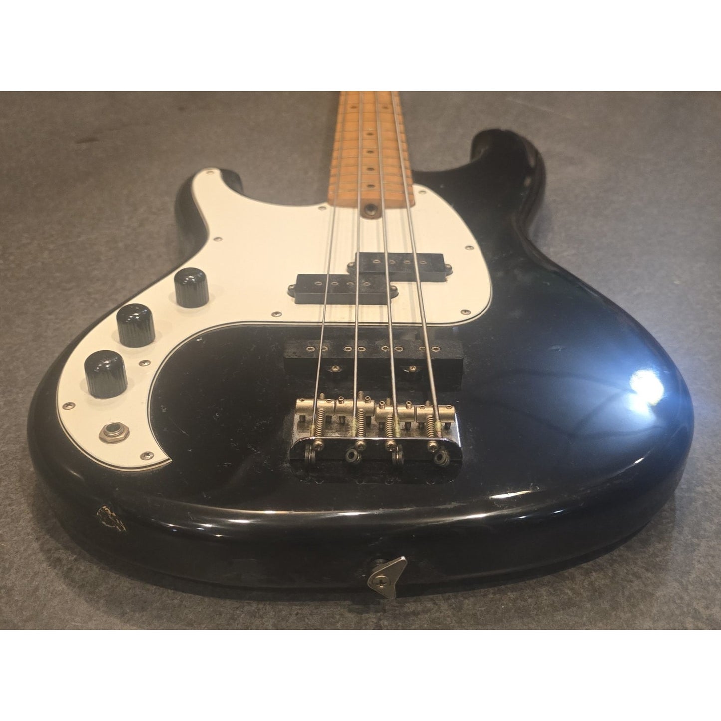 Ibanez RB850-BK Roadstar II Bass 1984 - 1986 - Black