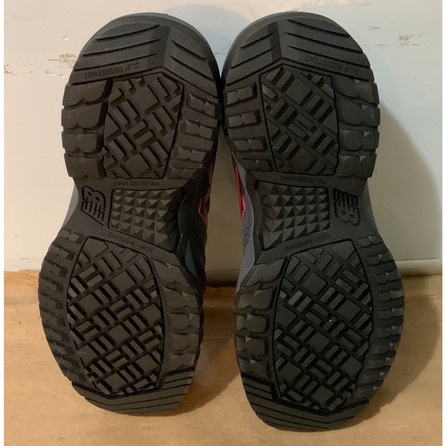 New Balance Composite Toe 589 Work Sneakers Womens 5.5w