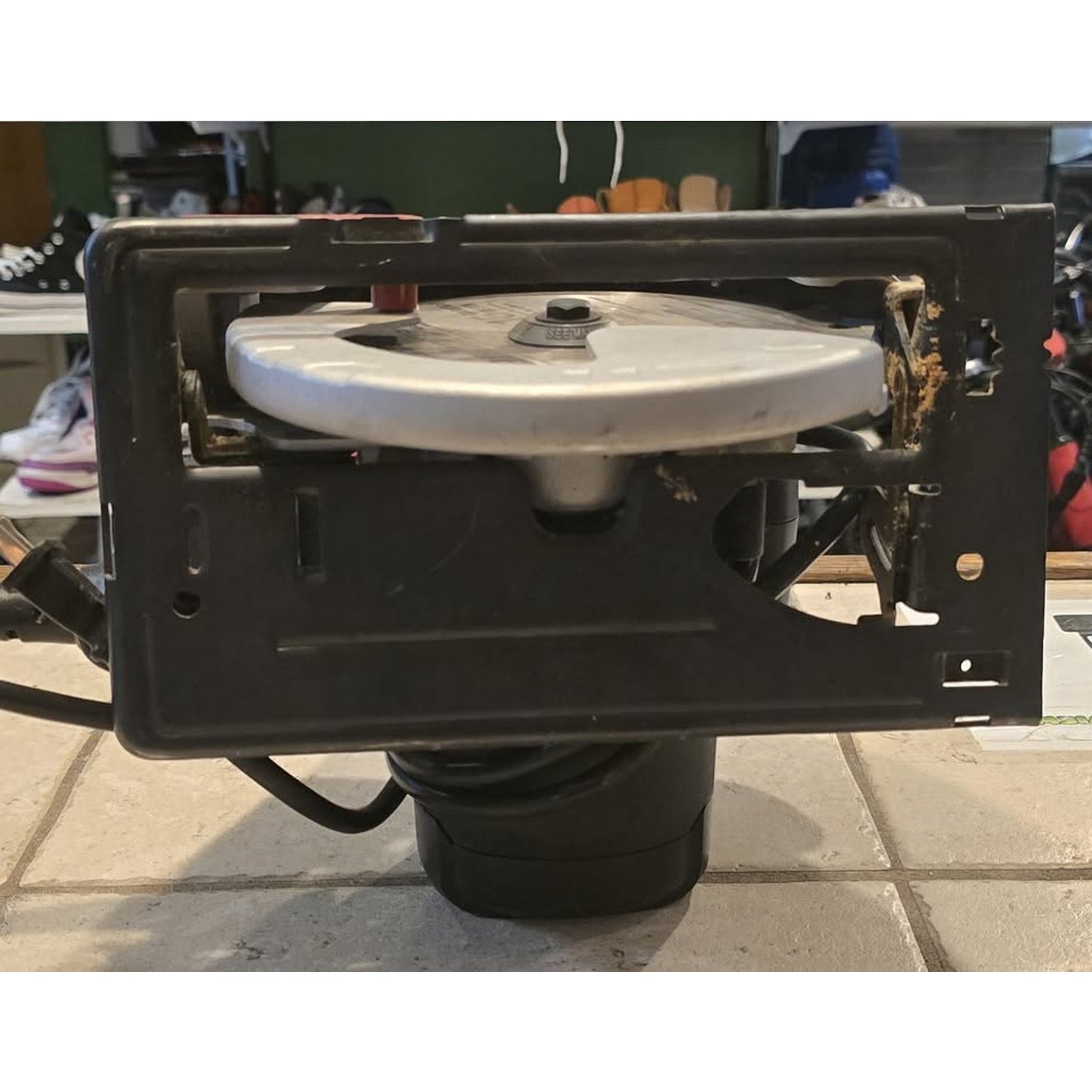 SKIL 12-Amp Corded Circular Saw / 5380 /