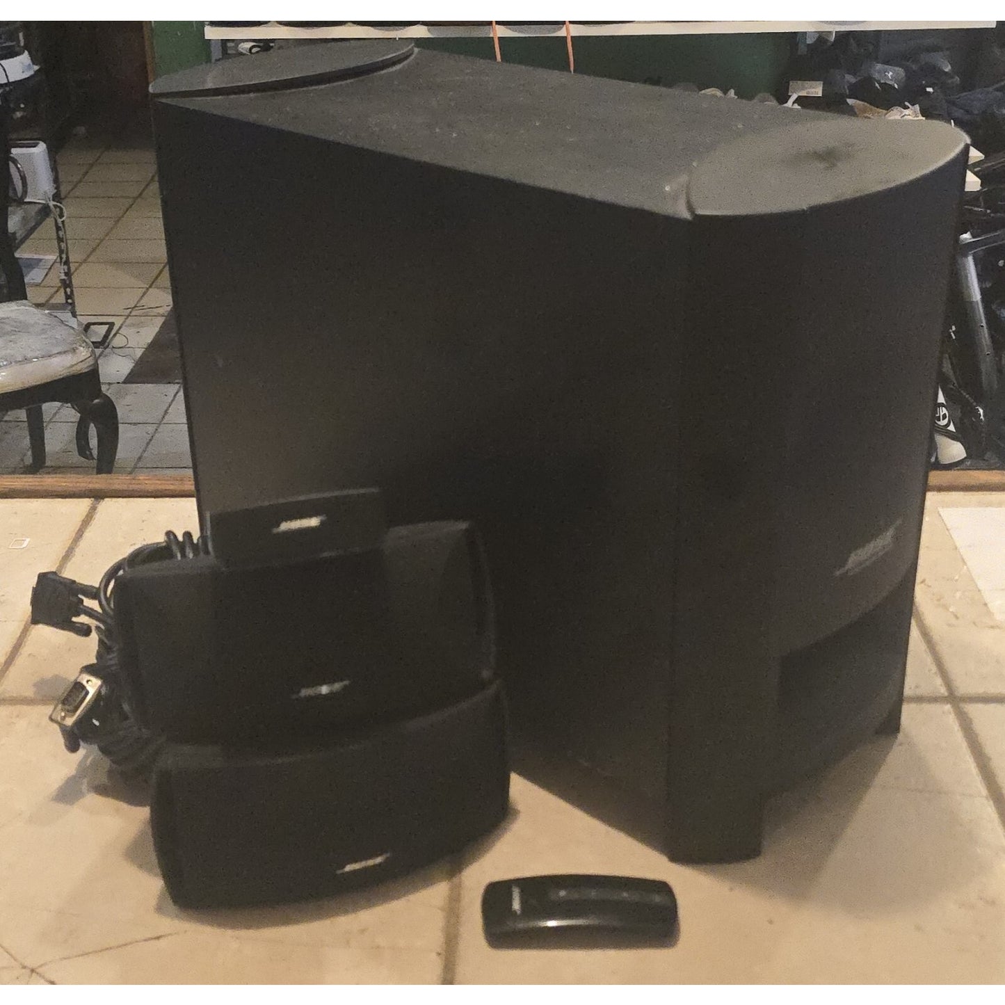 Bose CineMate GS Series II Digital Home Theater 2.1 Speaker System w/ Remote