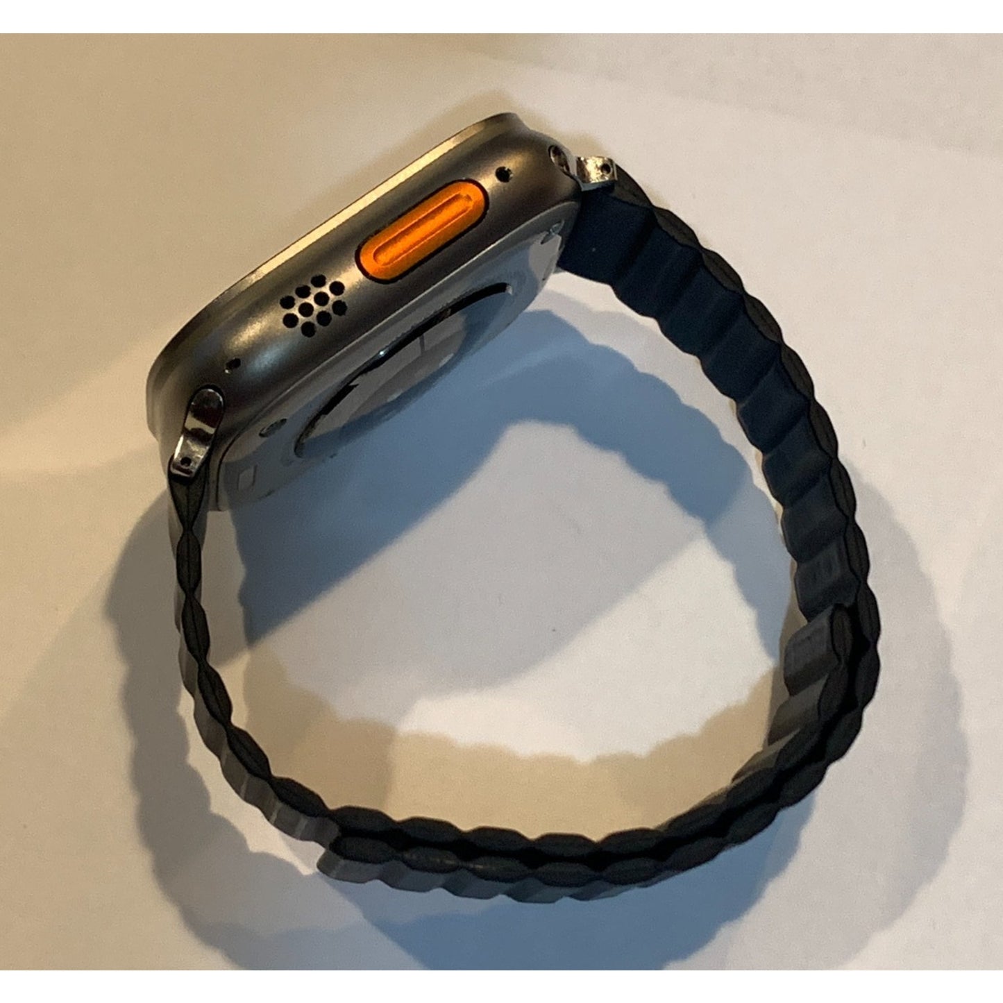 Apple Watch Ultra 2 2nd Gen 49MM GPS & Cellular Titanium
