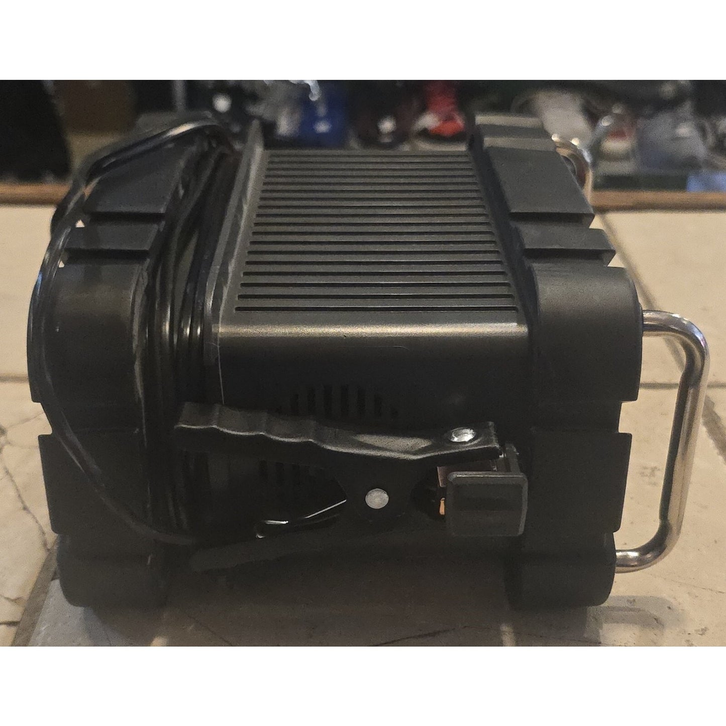 Vector BC15BV Bench Battery Charger & Maintainer 15 Amp 12V w/ 50A Engine Start