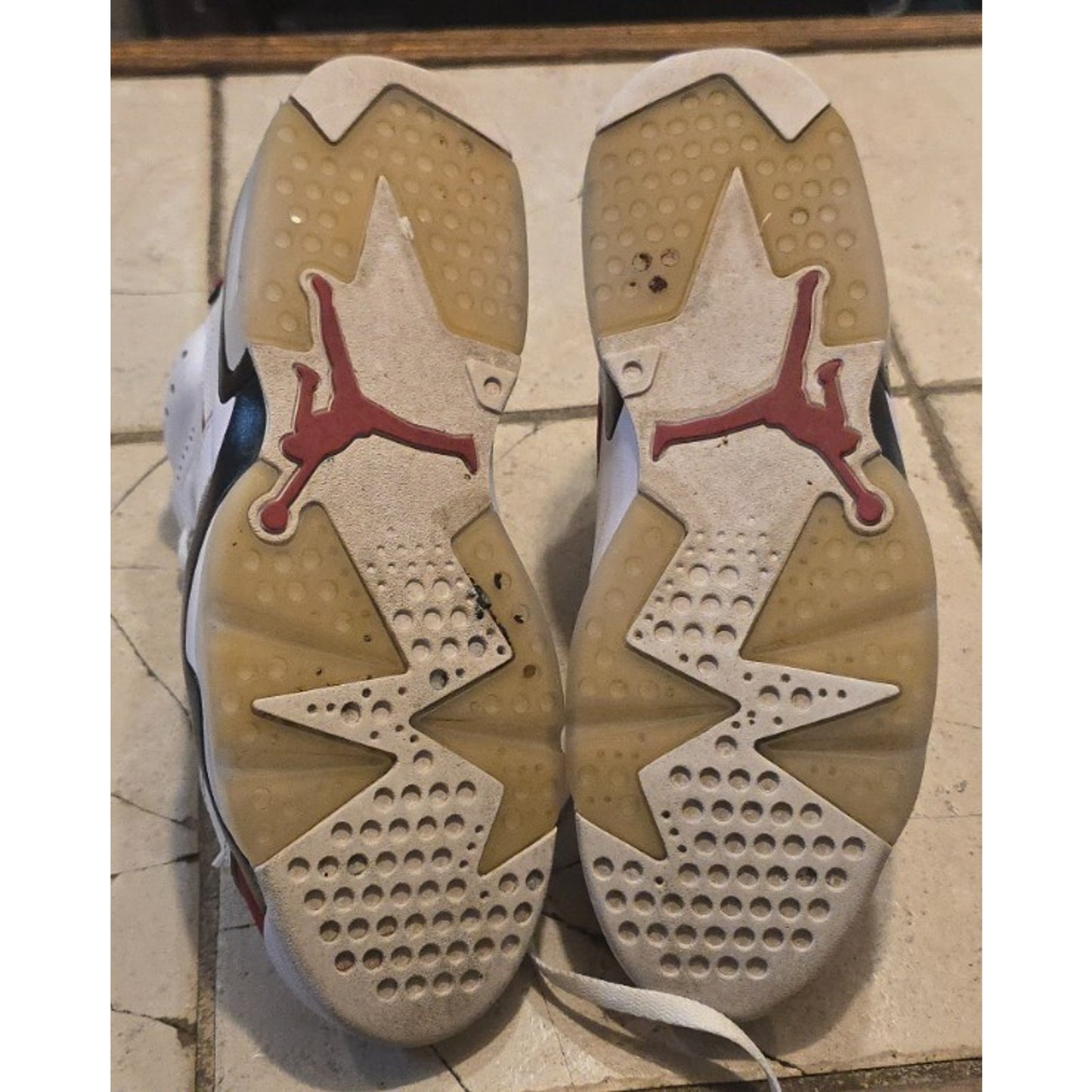 Men's Jordan 6 Retro OG Mid ‘Carmine’ ‘2021’ CT8529-106 Pre Owned - Size 11