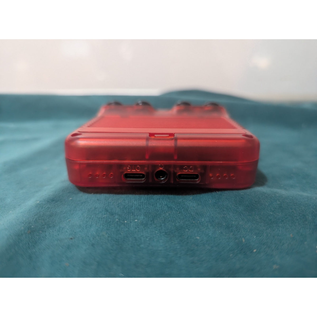 R36S Handheld Retro Game Console Red