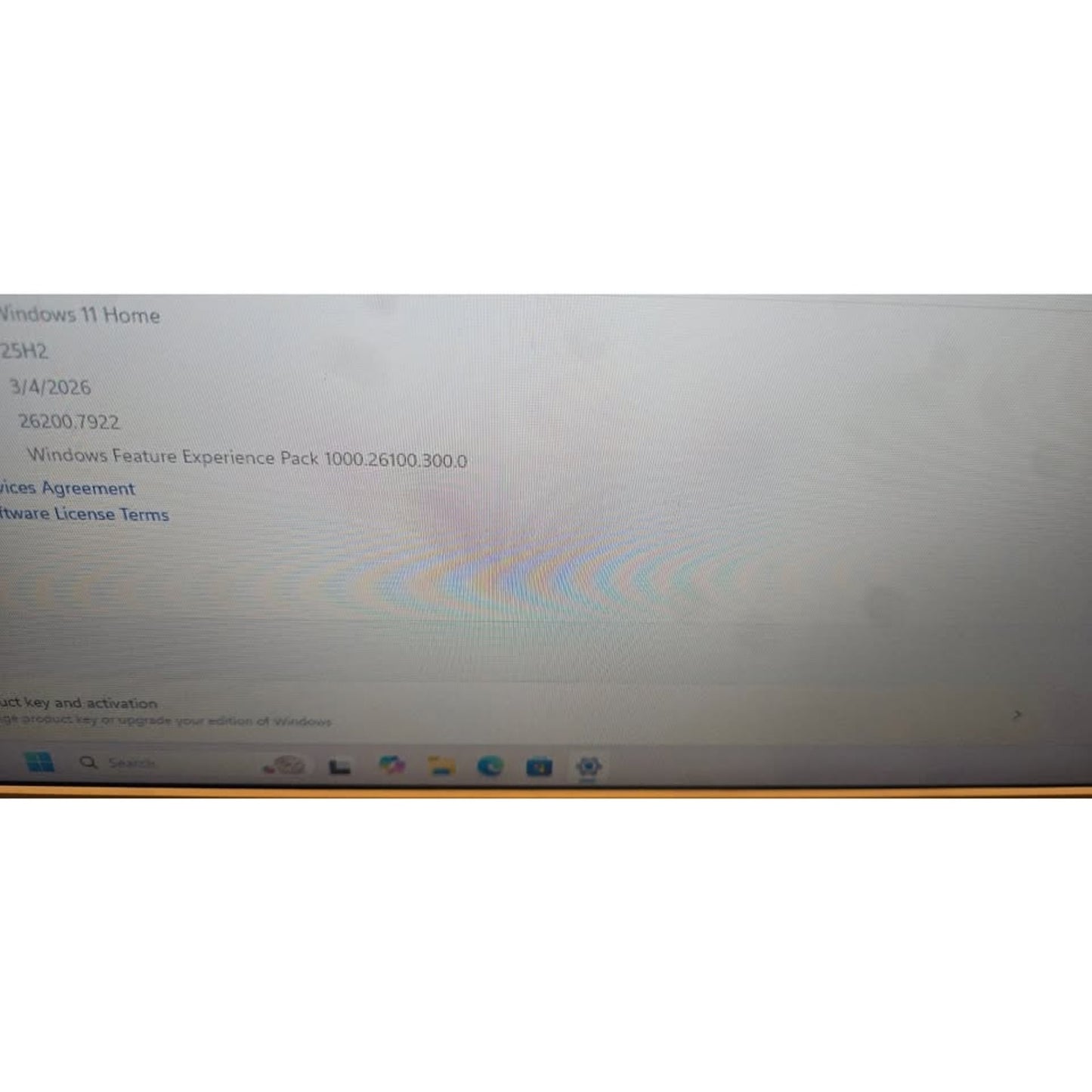 HP 24-DD0010 All-in-One / 24" / Athlon 3050U 2.3GHz /256SSD / 8GB RAM / W11H