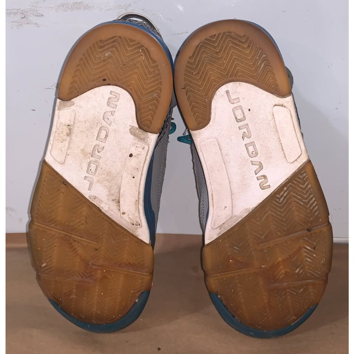 Nike Jordan Son Of Mars “Stealth” Mens sz9 White-Blue-University Gold 512245-037