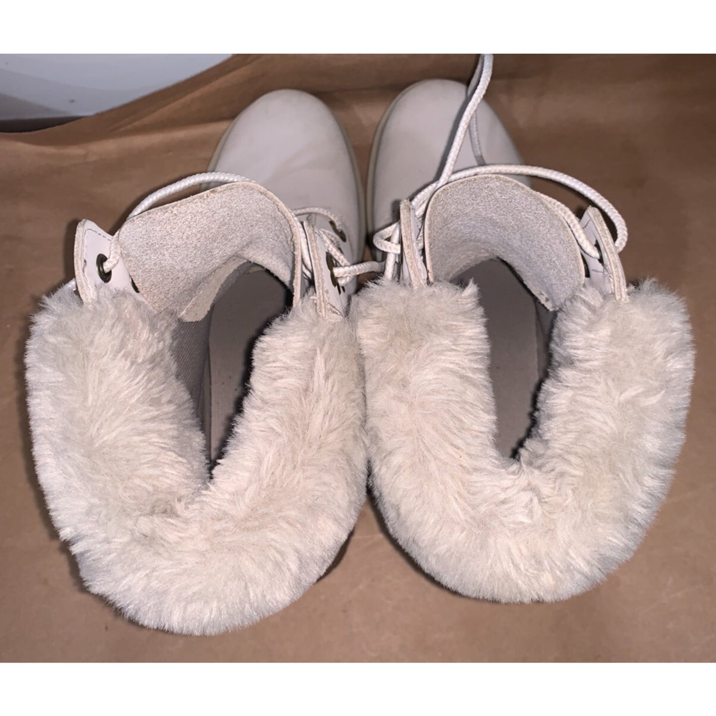 Timberland Women Boots KINSLEY Waterproof Leather Bootie US 8 Cream