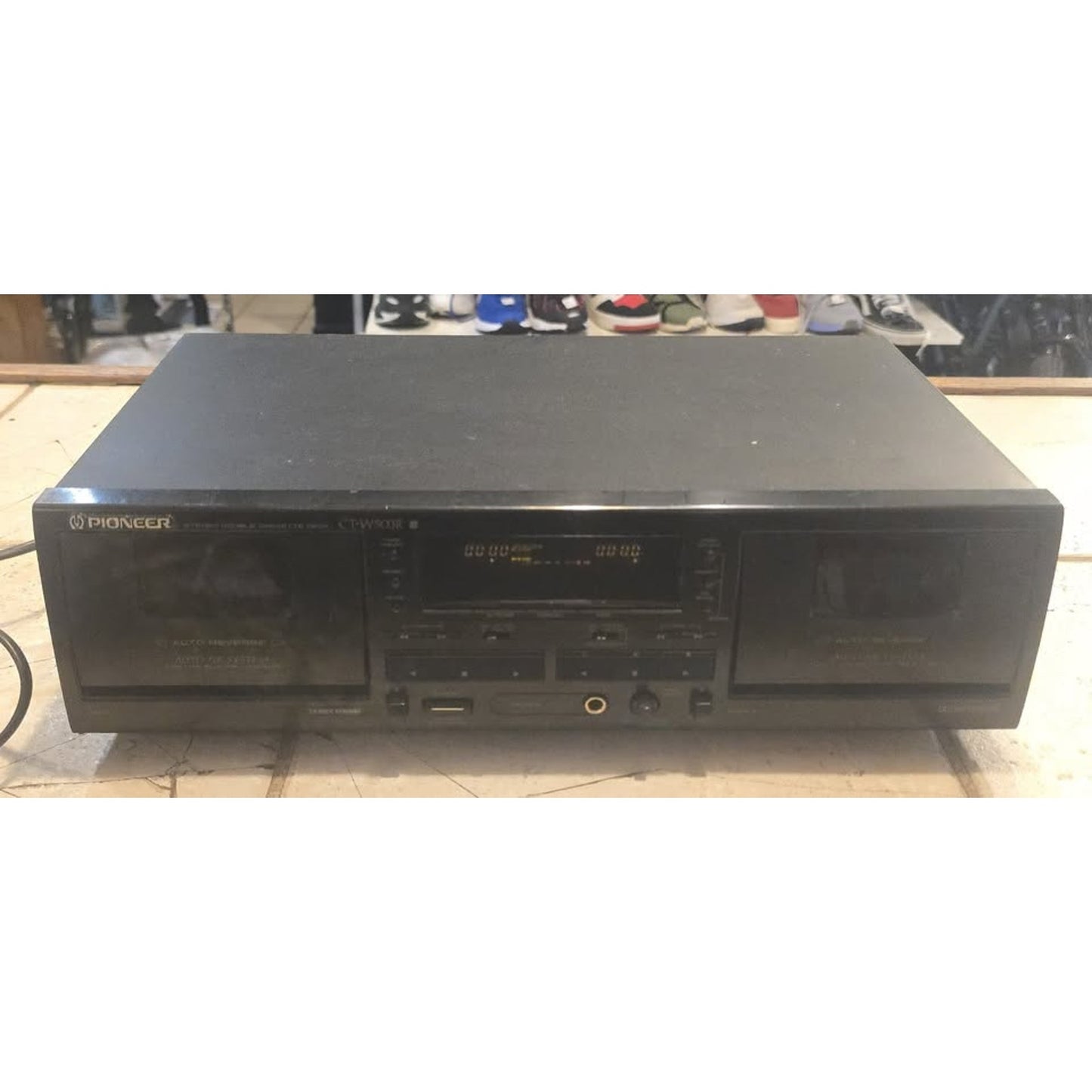Pioneer Dual Auto Reverse Tape Cassette Deck / CT-W503R /