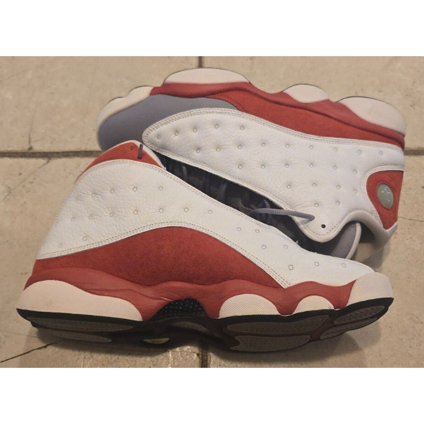 2014 Nike Air Jordan 13 Retro Grey Toe White Red Grey OG / 414571-126 / 12M /