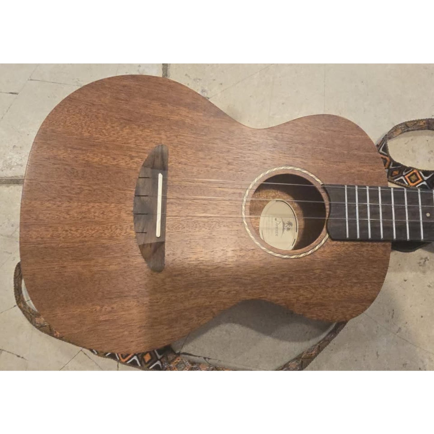 Donner DUT-1 26" Tenor Ukulele
