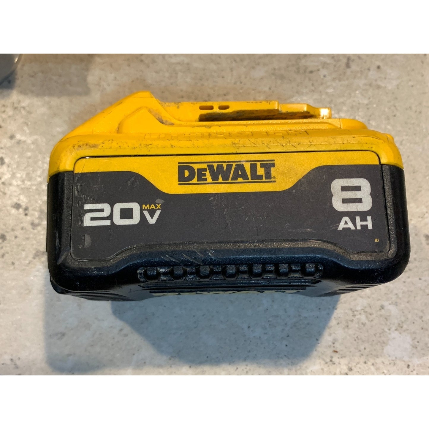 DeWalt DCB2108 20V XR Li-Ion POWERPACK Battery 8Ah