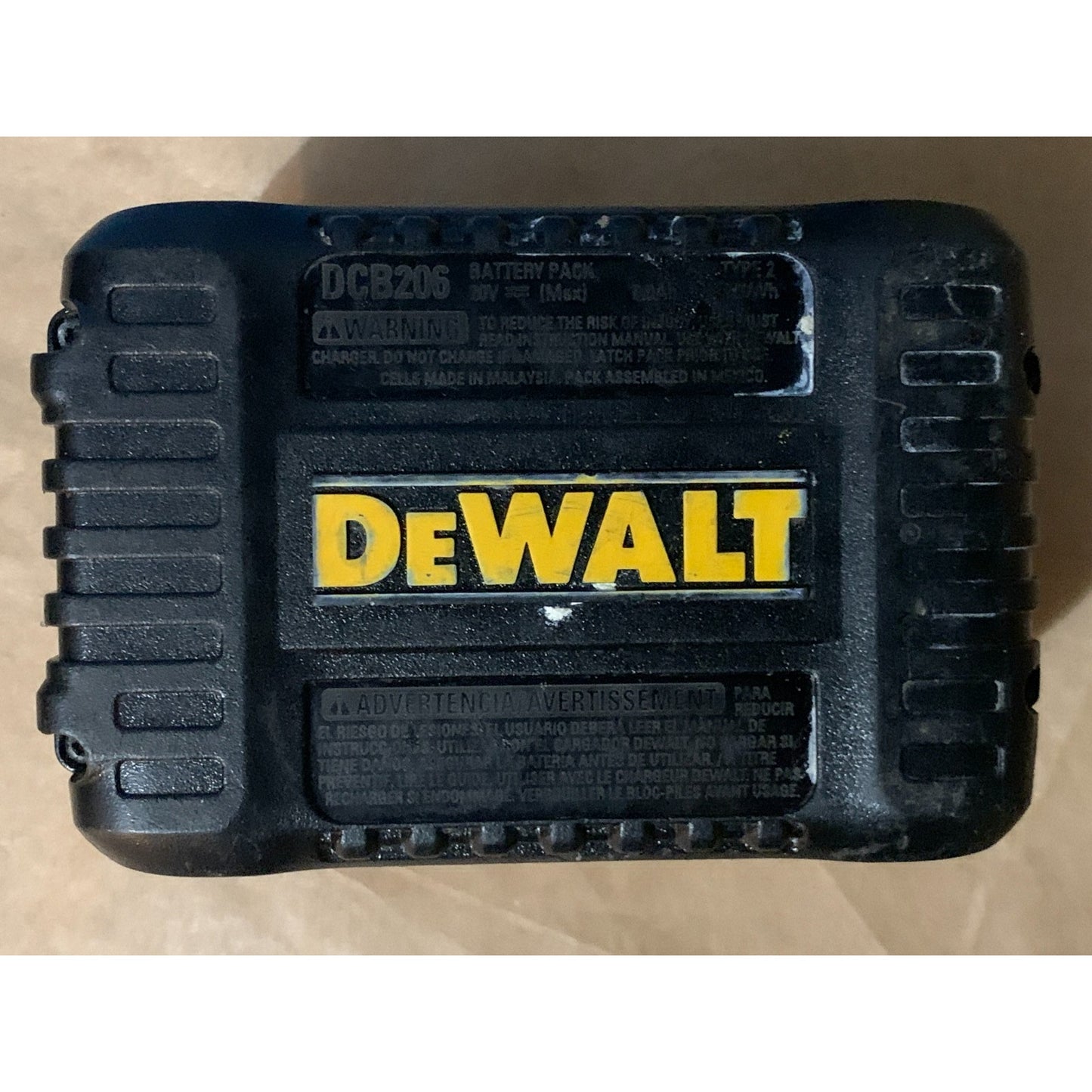 DEWALT DCB206 20V 6Ah XR Lithium Ion Battery
