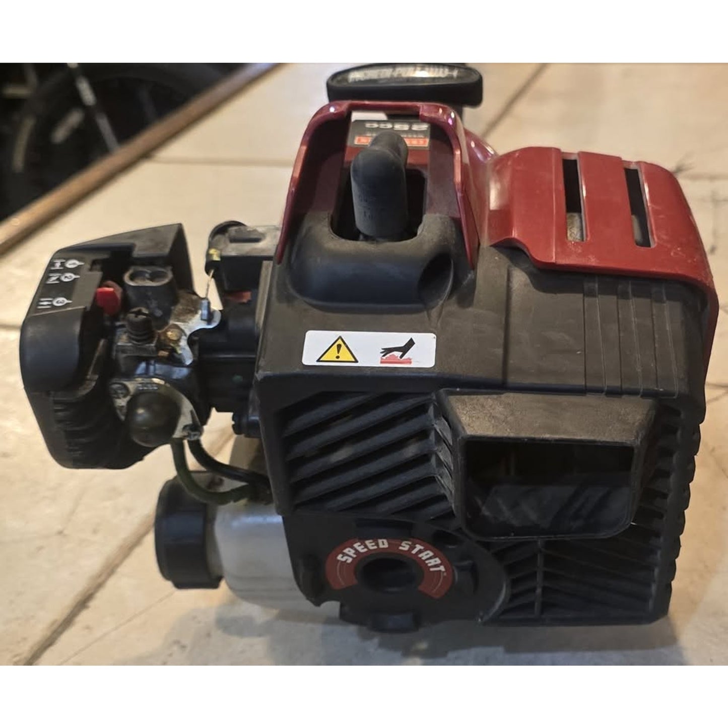 Craftsman 2-Cycle 25CC Gas Trimmer / 316.711020 /