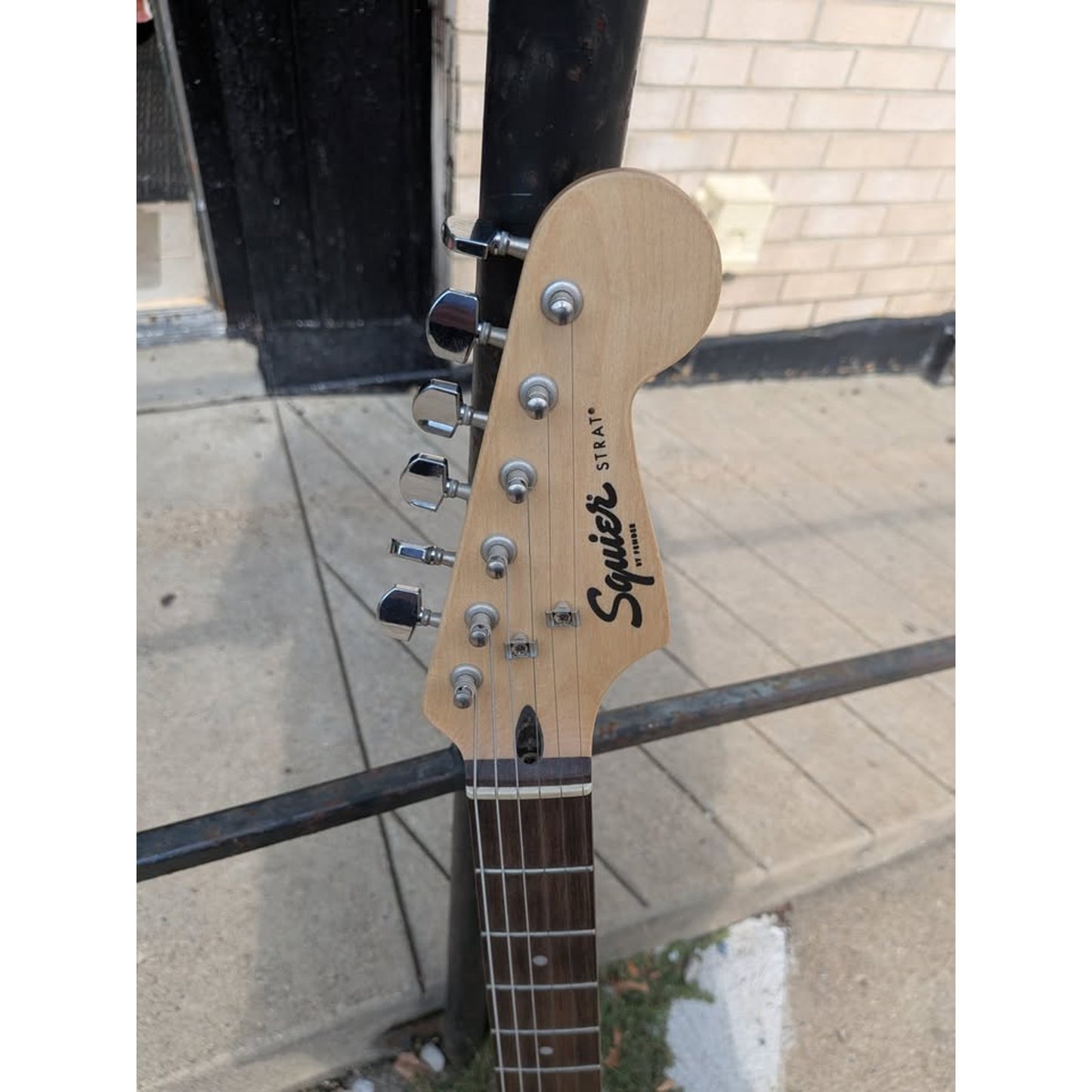 Fender Squire Strat 6 String Electric Guitar / Black and Brown