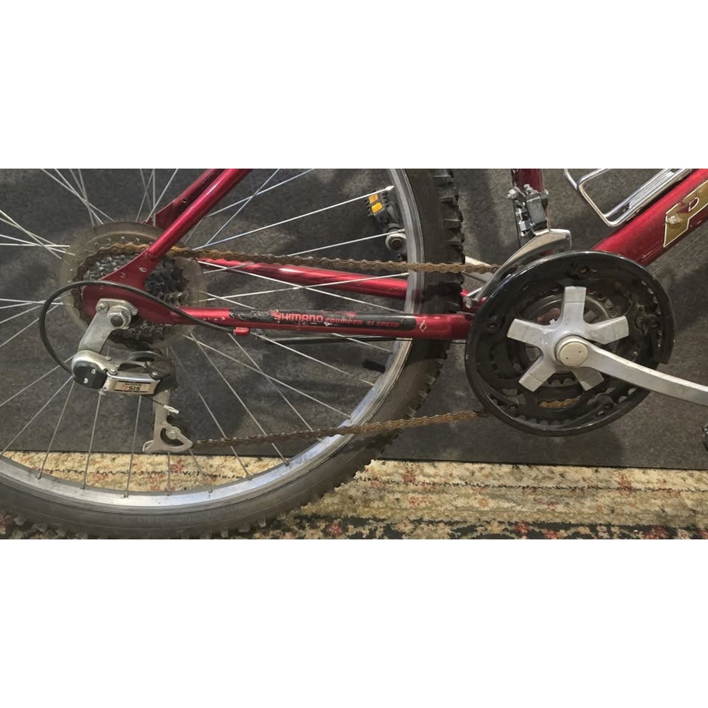 Pacific Timber Trail  Mouuntian Bike / 26" Wheel / 17" Frame / 21-Speed /