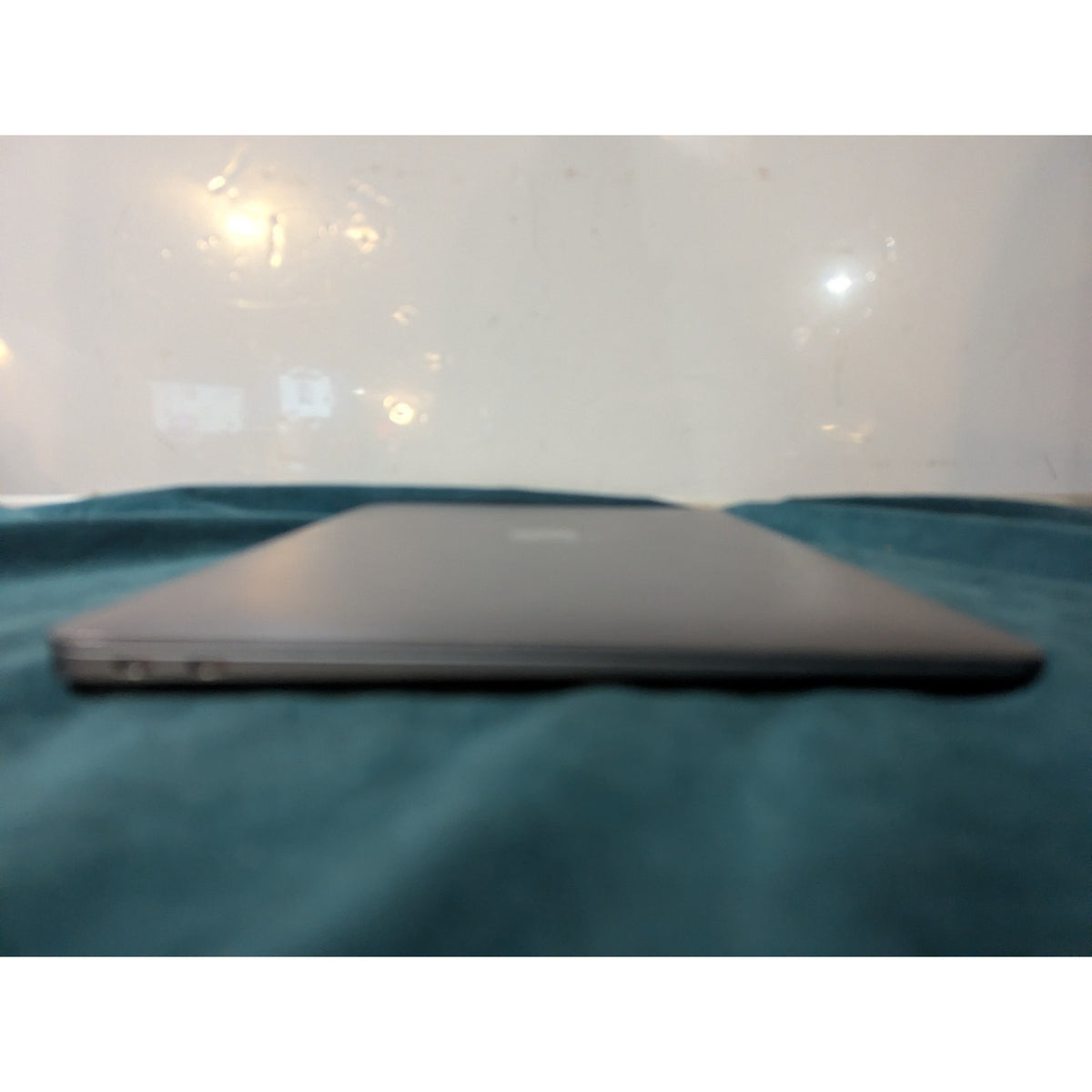 Apple MacBook Air 13 2020 A2337 Apple M1 120SSD 8Ram Silver