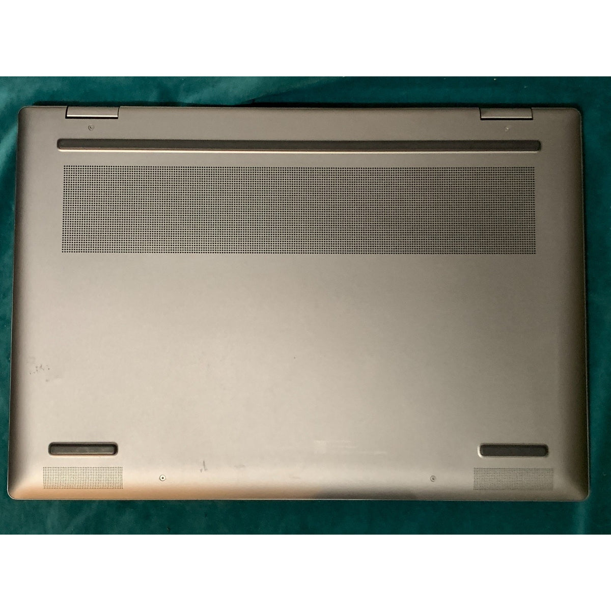 HP Envy x360 2-in-1 16-ad0013dx 16" Touch Ryzen 5 8640HS 8GB RAM 512GB SSD W11