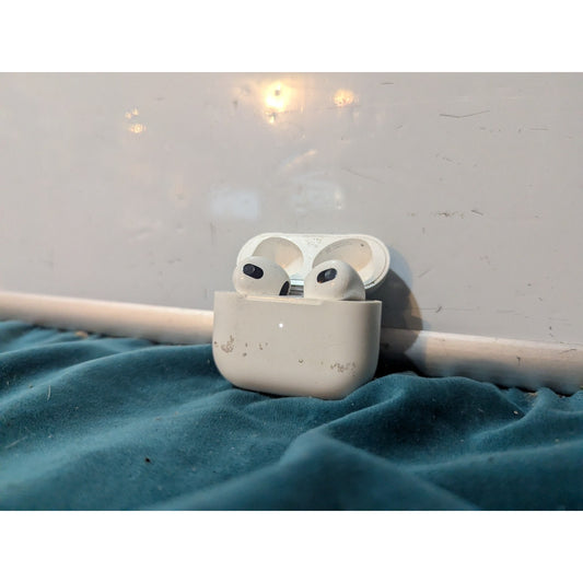 Apple AirPods 3rd Gen A2566