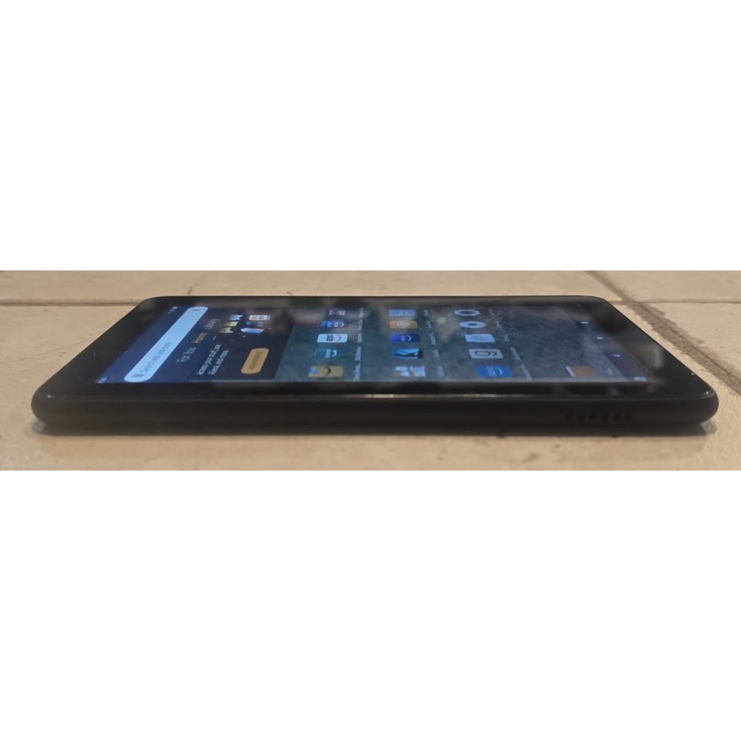 Amazon Fire 7 12th Gen Tablet / P8AT8Z /