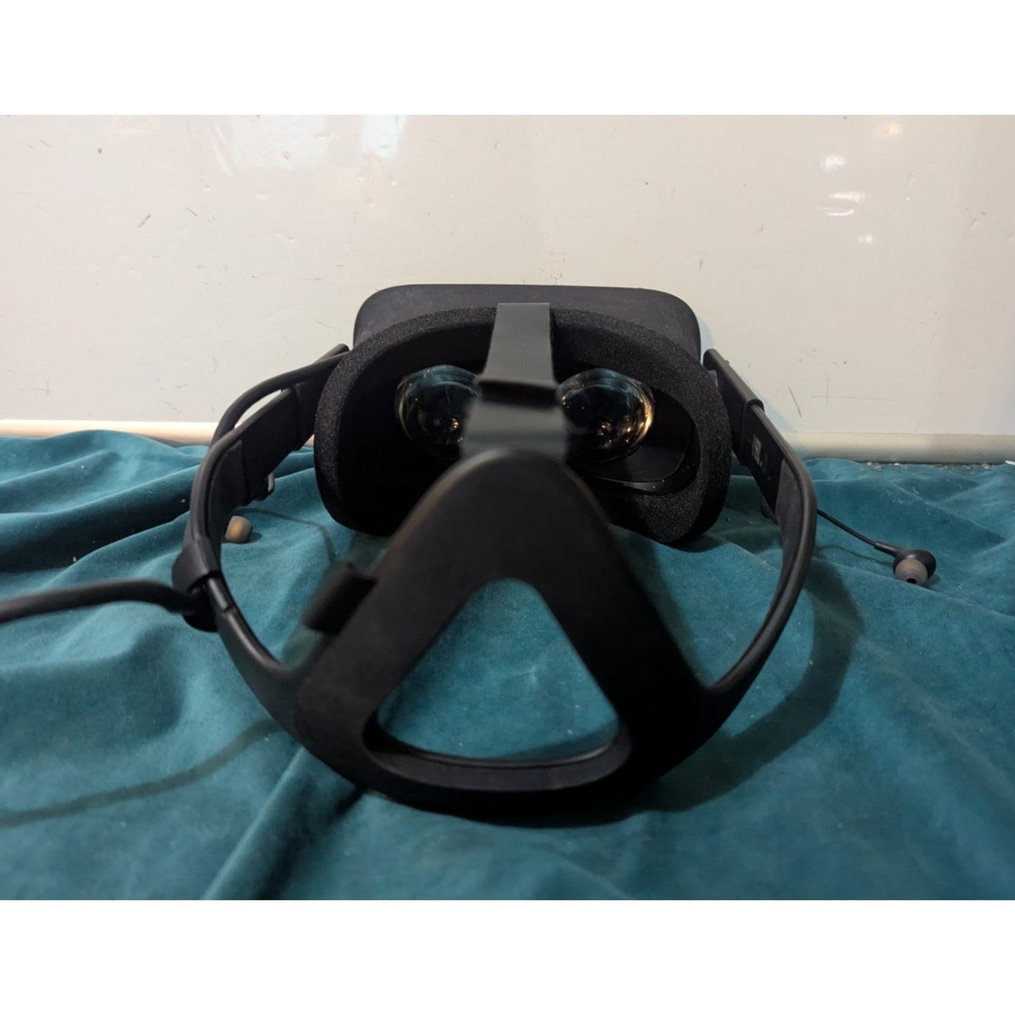 Meta Oculus Rift HM-A Virtual Reality Headset System