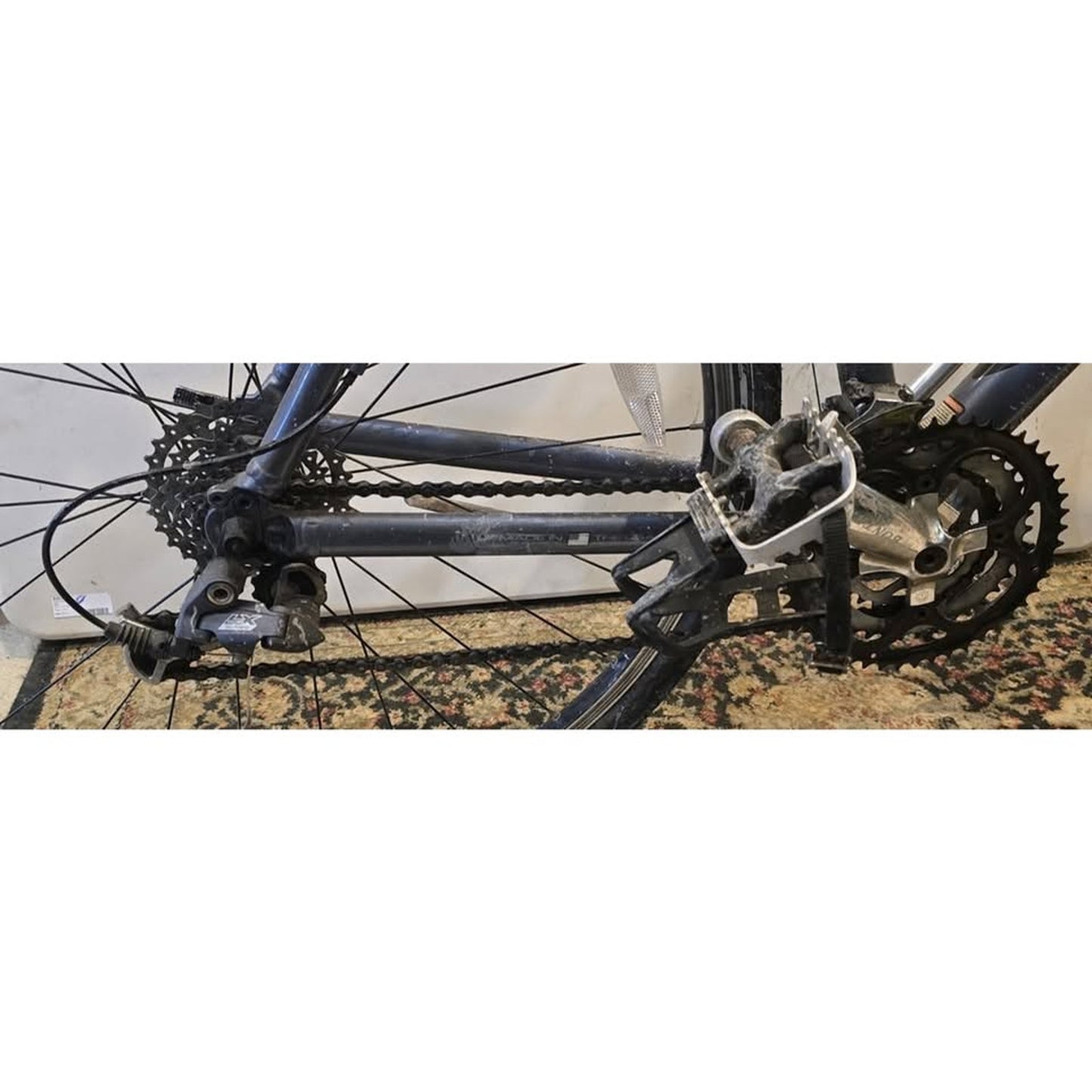 Trek 7500 Multitrack Hybrid Track / 22" Frame / 700Cm Wheels / 21-Speed /