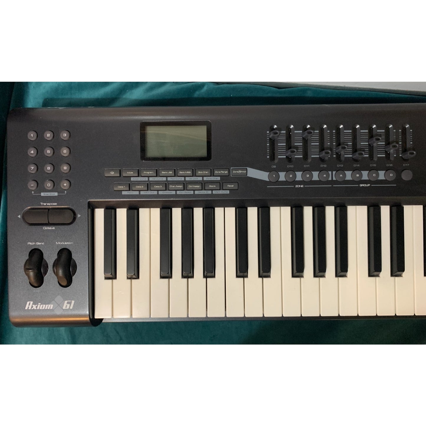 M-Audio Axiom 61 61-Key USB MIDI Keyboard Controller